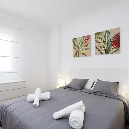 Lightbooking Tenerife Apartamento *